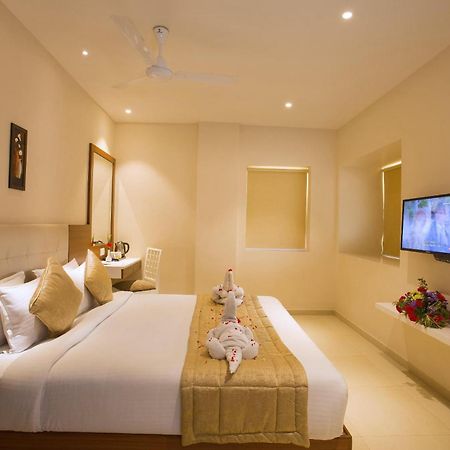 Hotel Ramida Plaza At Delhi Airport New Delhi Buitenkant foto