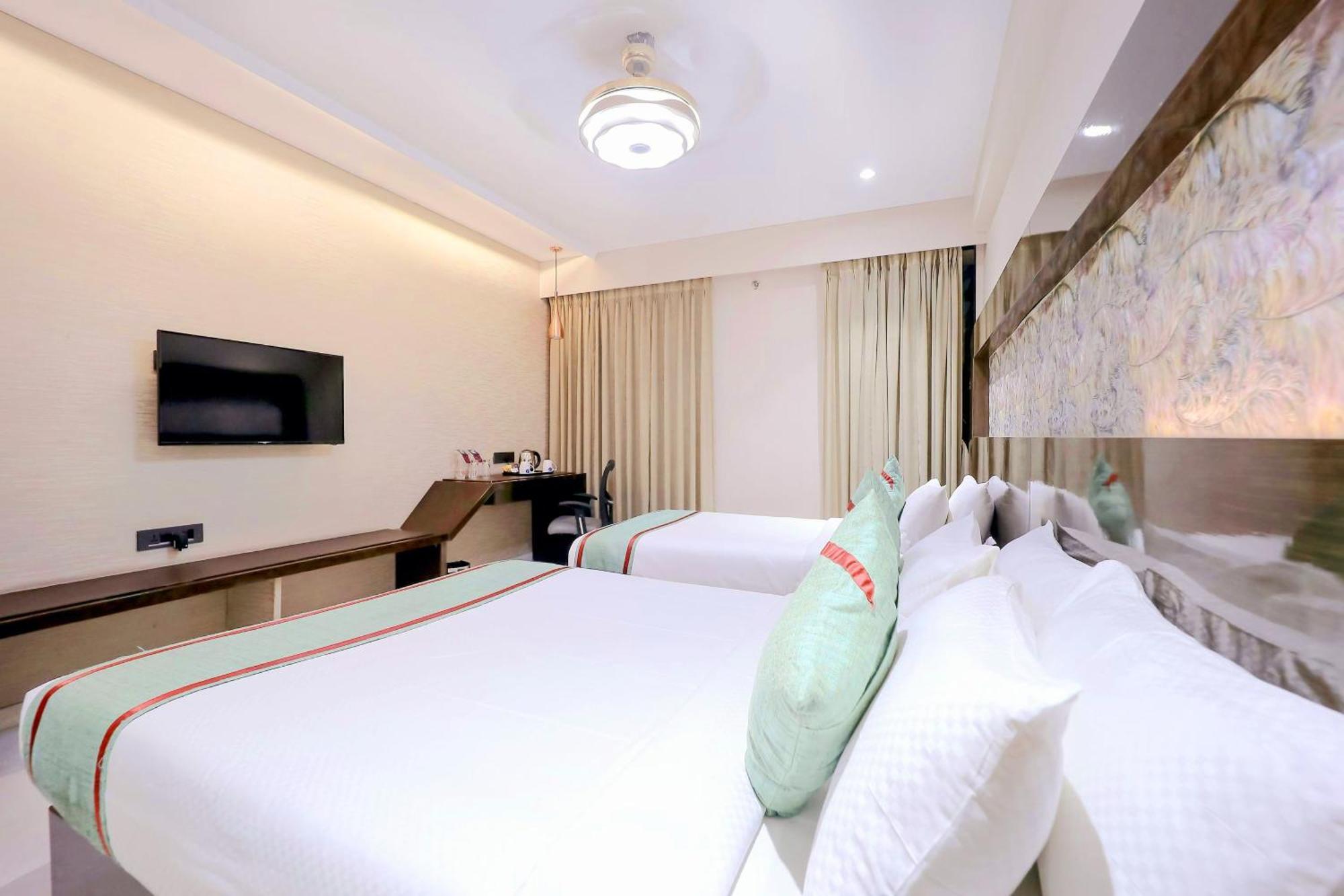 Hotel Ramida Plaza At Delhi Airport New Delhi Buitenkant foto
