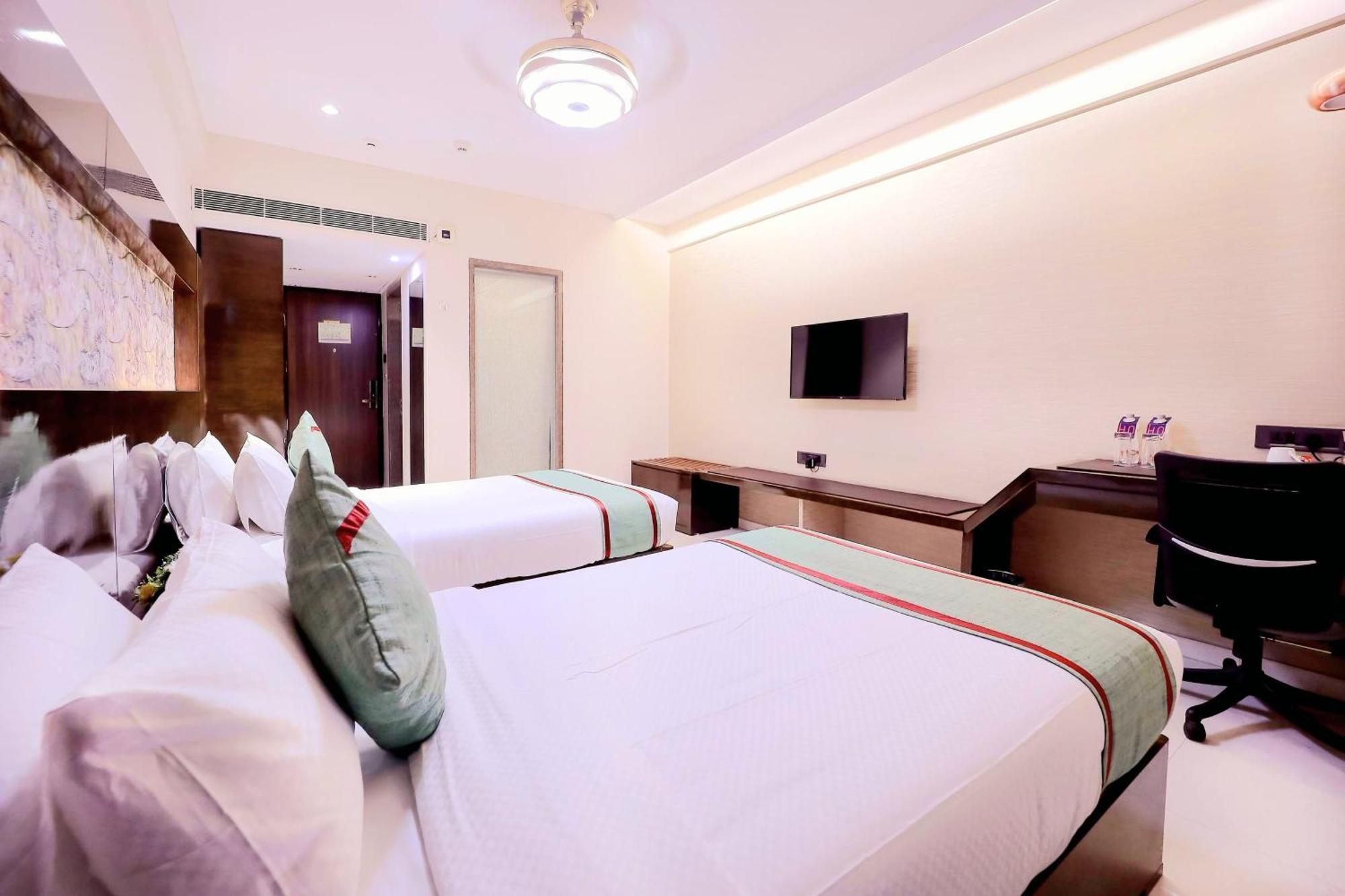 Hotel Ramida Plaza At Delhi Airport New Delhi Buitenkant foto